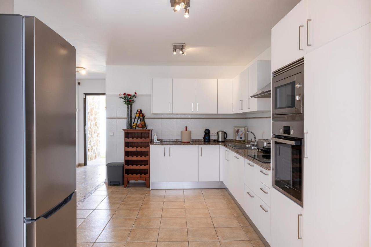 Ideal For Family Holidays, Near Beach And Golf- Casa James La Guirra Exterior foto